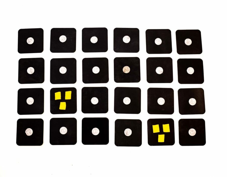 Memory 24 tessere nere quadrate gioco handamde in feltro lana 96%